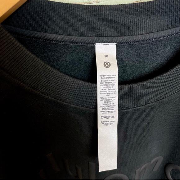 NWT Lululemon Perfectly Oversized Crew Fleece Sweatshirt Size 10 Black Sold Out - Picture 9 of 9